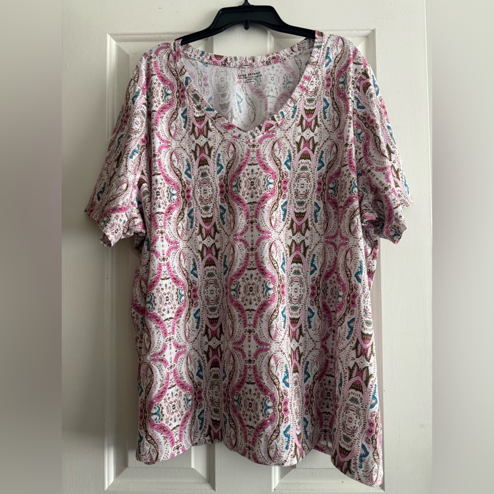Lane Bryant Pink and White Patterned Short Sleeve Top